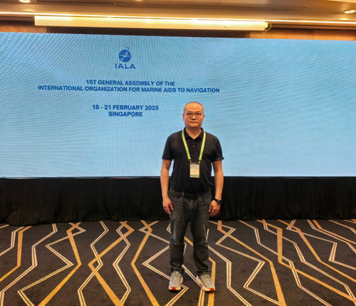 Latest company news about Chengdu Dixin Technology Co., Ltd. celebra um marco importante na 1a Assembleia Geral da IALA em Cingapura